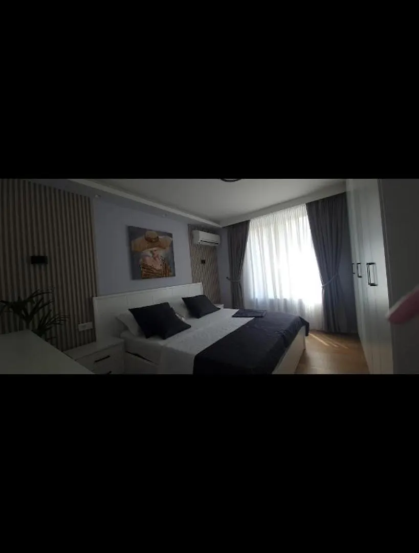 Abla'S Sweet Home Tirana Albania